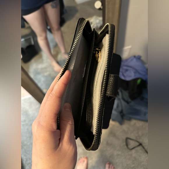 Michael Kors wristlet wallet - Picture 3 of 5